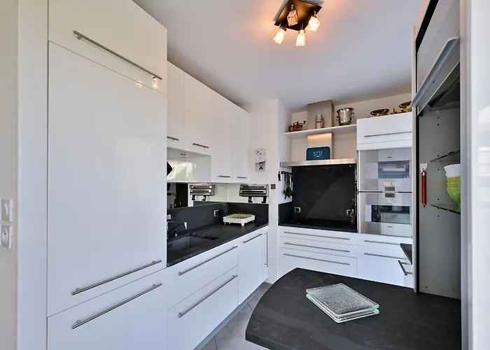 Le Rev - A 900m De La Ла-Боль-Эскублак