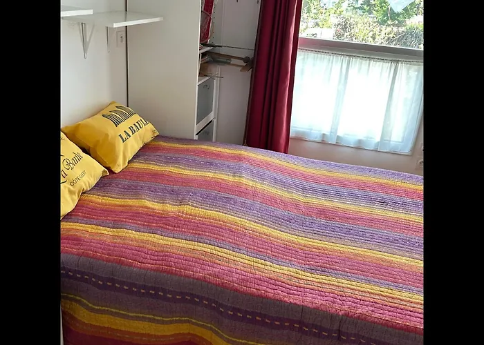 Le Rev - A 900m De La * Ла-Боль-Эскублак