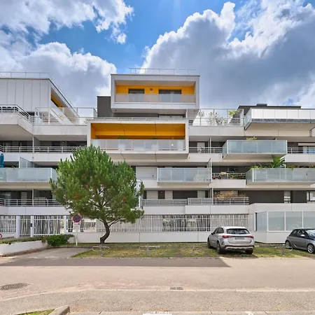 Le Rev - A 900m De La شقة *