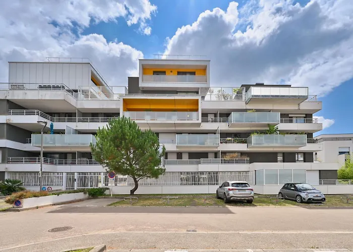 Le Rev - A 900m De La Apartment *